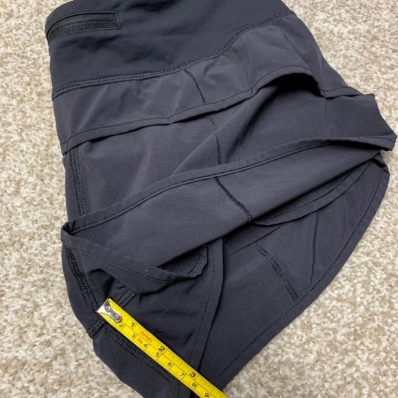 Lululemon speed up shorts - Picture 7 of 8